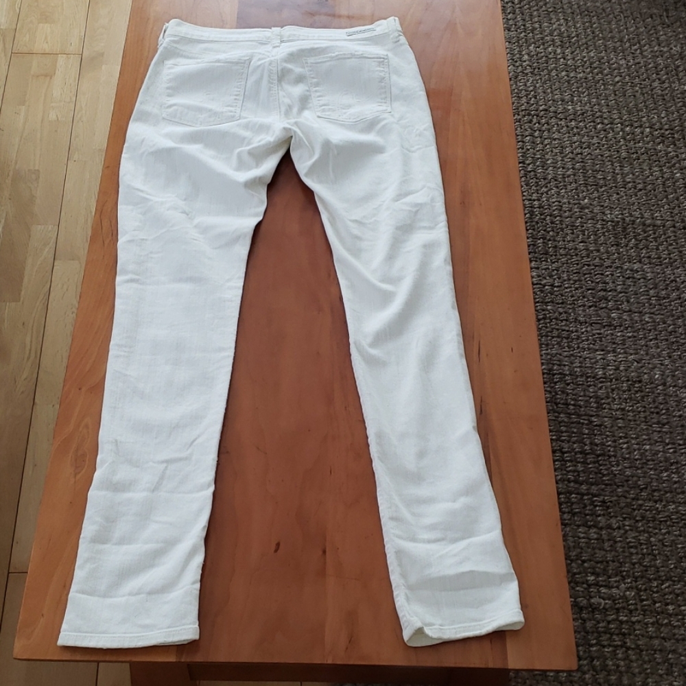White citizens of humanity jeans. Worn maybe once! - Picture 2 of 3